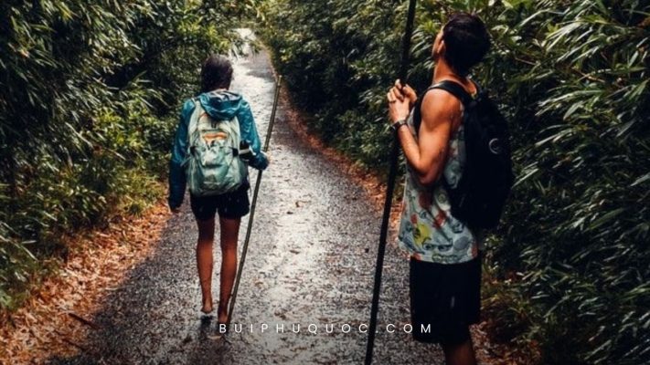 trekking và hikking khác gì nhau